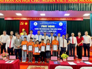 VIỆN NCTK TRƯỜNG HỌC THAM DỰ LỄ PHÁT ĐỘNG CUỘC THI ROBOCON LẦN THỨ 3 TẠI TỈNH BẮC NINH.